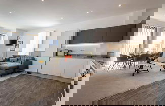 Foto 1 - Wimbledon Tennis Retreat 3-bedroom by Sojo Stay