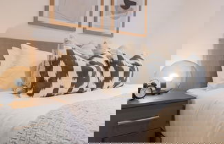 Foto 3 - Discover Camden Passage One Bedroom by Belvilla