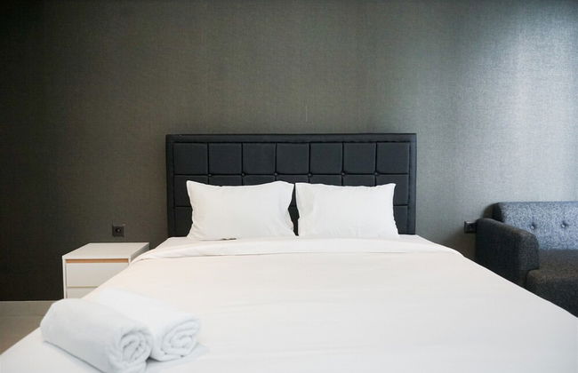 Studio Apartment With Sofa At Carstensz Residence - Foto 2