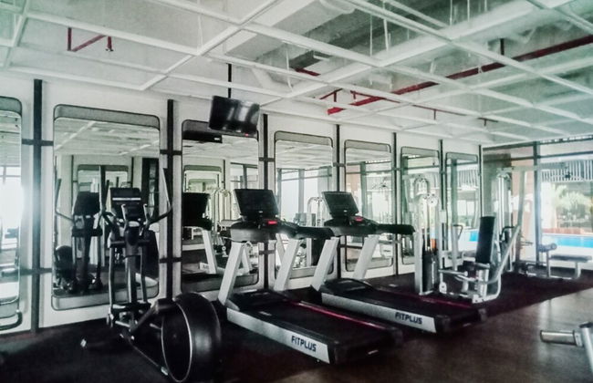 Studio Apartment With Sofa At Carstensz Residence - Foto 12