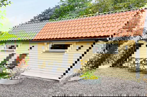 Foto 22 - 4 Person Holiday Home in Farlov-by Traum