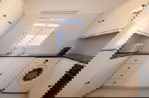 Foto 8 - Phaedrus Living Nerina Modern City Flat