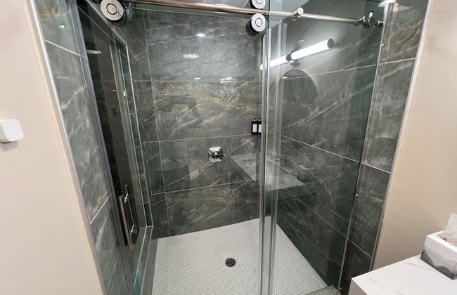 Lighthouse Inn & Suites - Foto 51