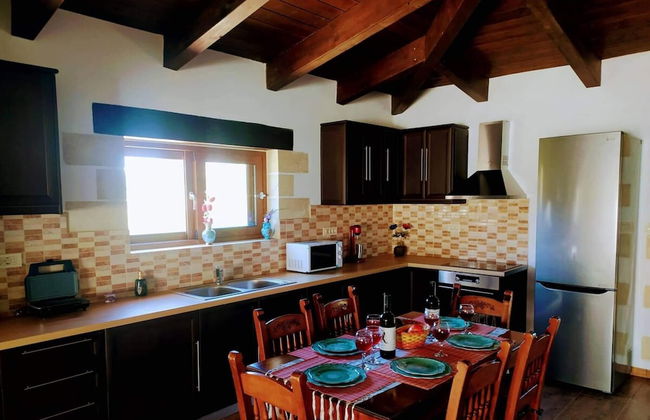 Traditional Villa in Pemonia - Photo 9