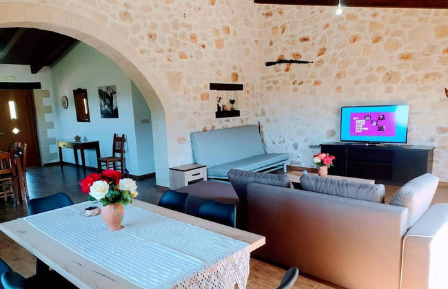 Traditional Villa in Pemonia - Photo 17