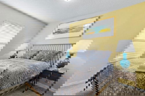 Foto 8 - 5 Bed 4 Bath Townhouse With Pool 5 Bedroom Townhouse by RedAwning