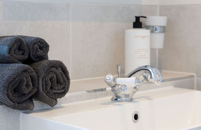 Coastal Retreat for 6 Close to Beaches - Foto 25