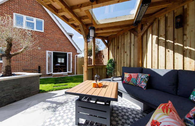 Coastal Retreat for 6 Close to Beaches - Foto 61