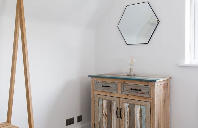 Coastal Retreat for 6 Close to Beaches - Foto 21