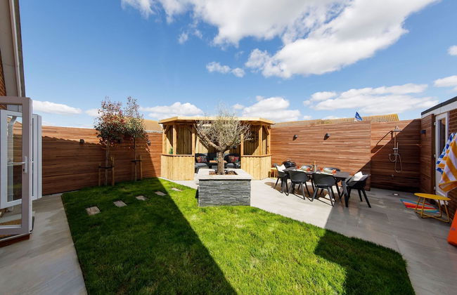 Coastal Retreat for 6 Close to Beaches - Foto 60