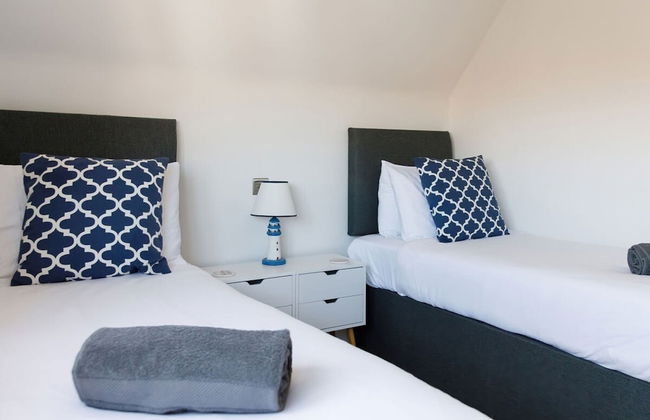 Coastal Retreat for 6 Close to Beaches - Foto 78