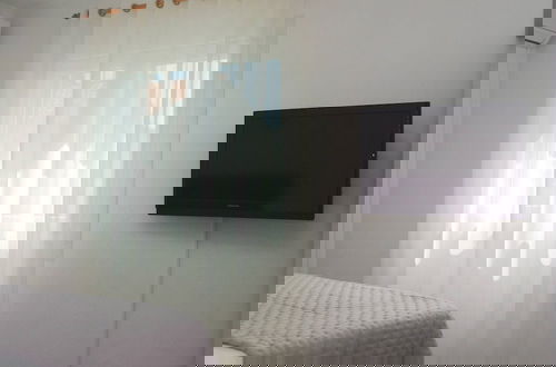 Foto 5 - Charming Apartment Venilia Green
