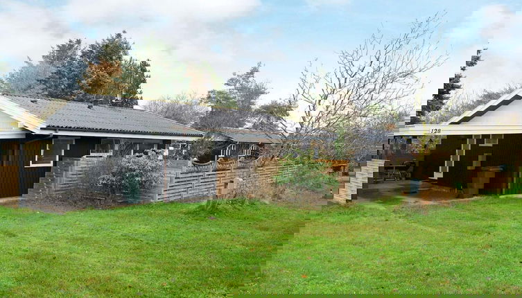 Foto 1 - 6 Person Holiday Home in Rodby
