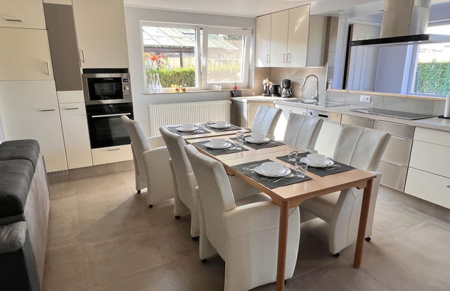 Lovely House in Heers With 2 Bedrooms - Foto 1