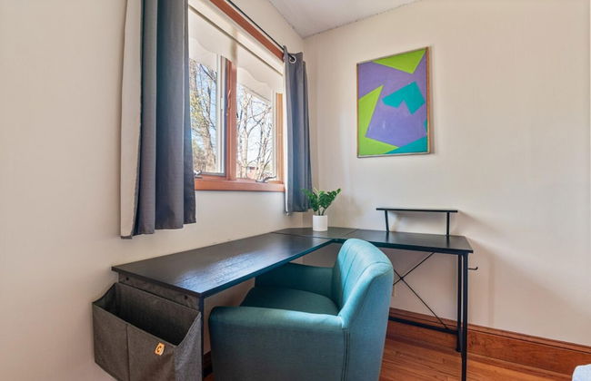 HV Spacious Retreat w Pool No Cleaning Fee - Foto 48