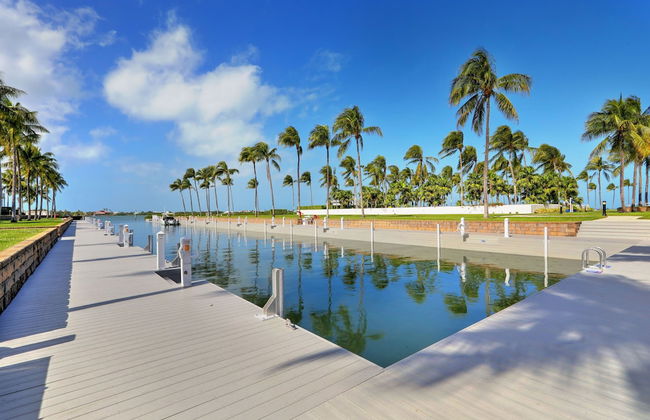 Waterfront Luxury Villa With Sunset Views And Boat Slip 3 Bedroom Townhouse by RedAwning - Foto 29