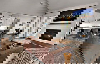 Photo 2 - New Luxury Texas Farmhouse