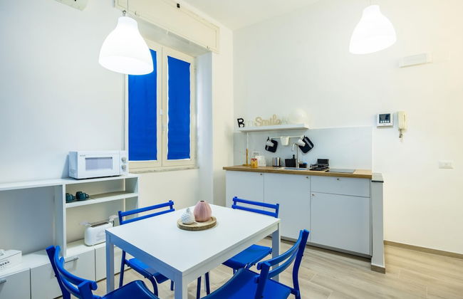 Blu Retreat Close to the City Center - Photo 18
