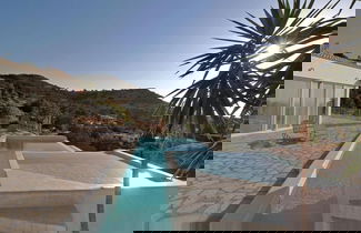 Photo 3 - Villa Patelo With Private Pool and Jacuzzi