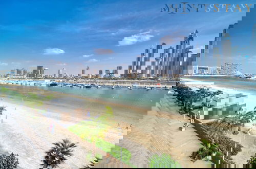 Foto 11 - Beach Access Serene Balcony in Emaar Beachfront