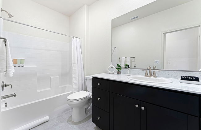 Stylish Sleek 4BR Nevada Home Near Downtown Reno - Foto 65