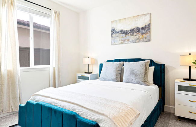Stylish Sleek 4BR Nevada Home Near Downtown Reno - Foto 10
