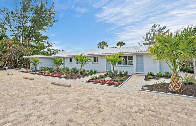 Las Hermanas 2 1 Bedroom Condo by RedAwning - Photo 46