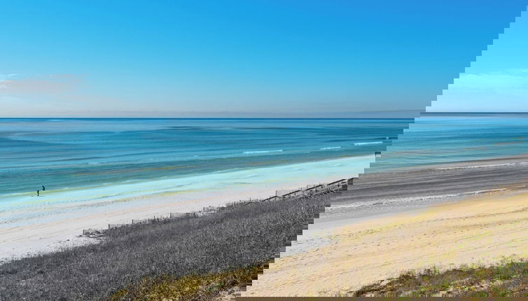 Foto 1 - Intensive Care - Steps From the Ocean w/ Golf Cart!