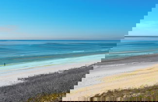 Foto 1 - Intensive Care - Steps From the Ocean w/ Golf Cart!