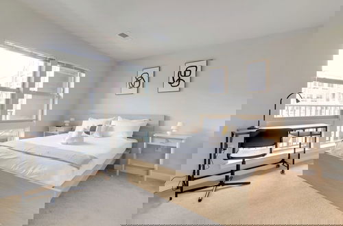 Photo 6 - Comfort Apartments Near Capitol City