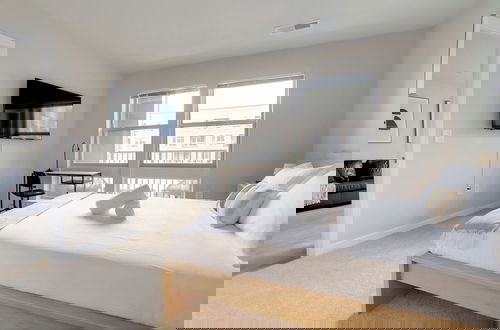 Photo 8 - Comfort Apartments Near Capitol City