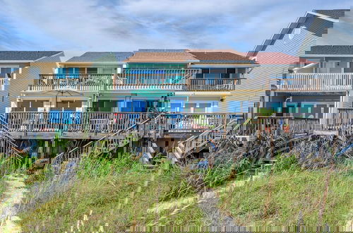 Foto 41 - Gulf-front Townhome - Stunning Luxury Beach Retreat