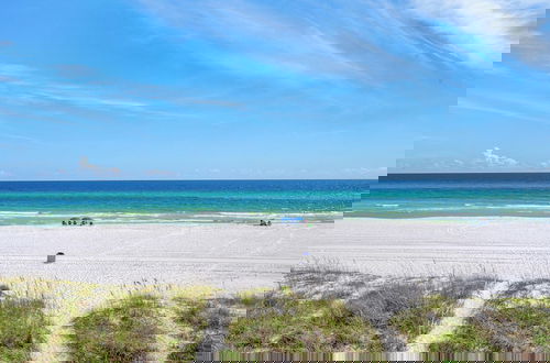 Foto 35 - Gulf-front Townhome - Stunning Luxury Beach Retreat
