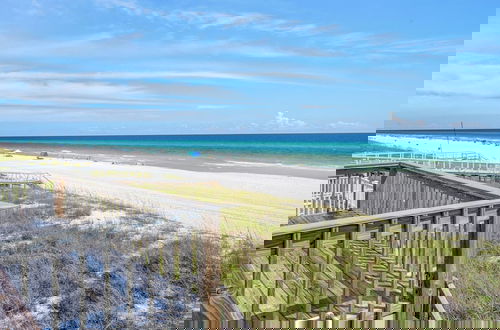 Foto 33 - Gulf-front Townhome - Stunning Luxury Beach Retreat