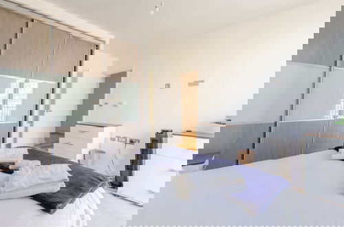 Foto 6 - Radiant 1BD Retreat, North Maida Vale!