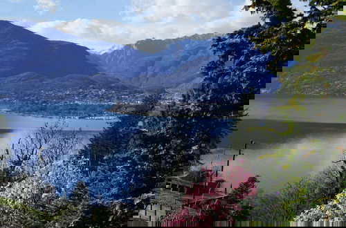Photo 9 - Garden on the Lake 1