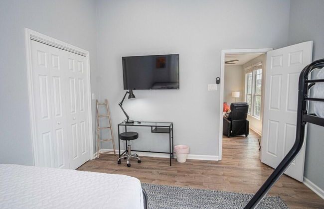 Charming 3BR 2BA Gem Close to Downtown Riverwalk - Foto 11