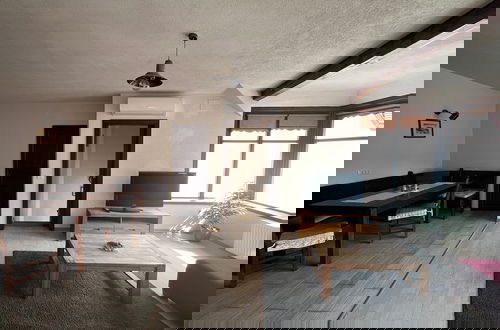 Photo 31 - Charming Apartment City Escape