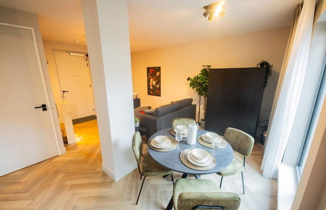 Alphabet Apartments 1BR Serviced Apartments - Photo 33