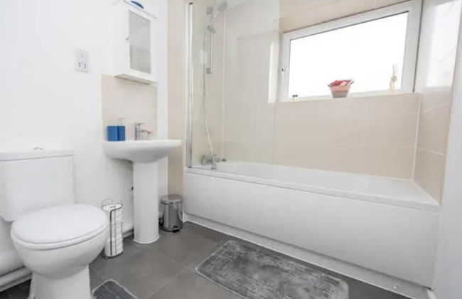 Beautiful 1-bed Apartment in Peterborough - Foto 7