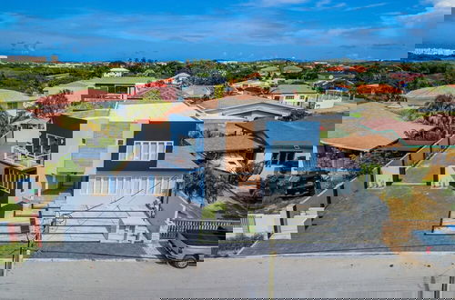 Foto 44 - NEW 6 Bedroom Villa 2min Eagle Beach Palm Beach