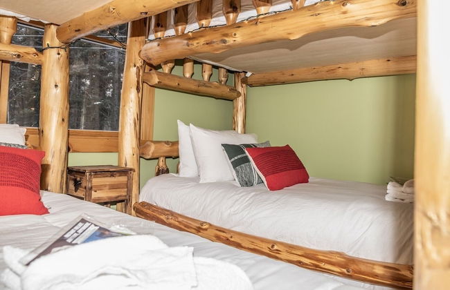 The Whimsical Chalet 3 Bedroom Chalet by RedAwning - Foto 6