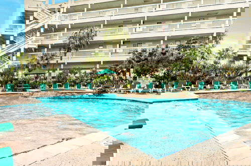 Foto 9 - Charming Ocean View Condo