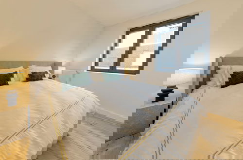 Photo 6 - Designer flat 3BR & Mini Golf