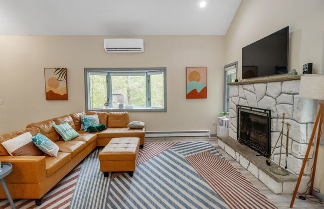 Pocono Escape - Cozy 5br - Sauna-billiard 5 Bedroom Home by RedAwning - Foto 19