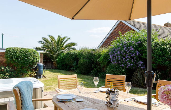 Beach House for 10 With hot tub Garden - Foto 37