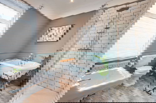 Foto 7 - Host Stay The Railman s House