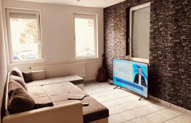 Quiet Apartment in Middle of City Centre - Photo 4