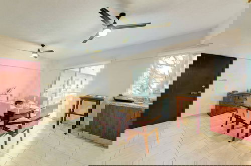 Foto 13 - Beautiful Condo With Pool and Close to the Beach