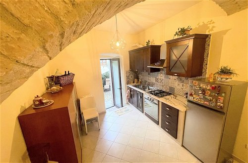 Photo 15 - Spoleto A1 - No Car Required! Centrally Located - Sleeps 6